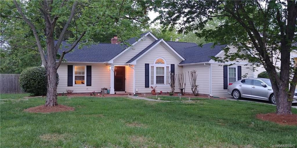 3018 Old House Circle