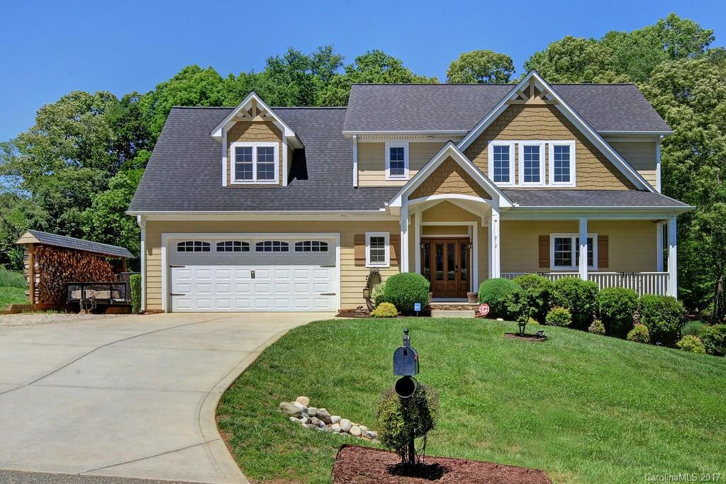212 Shepherds Bluff Drive