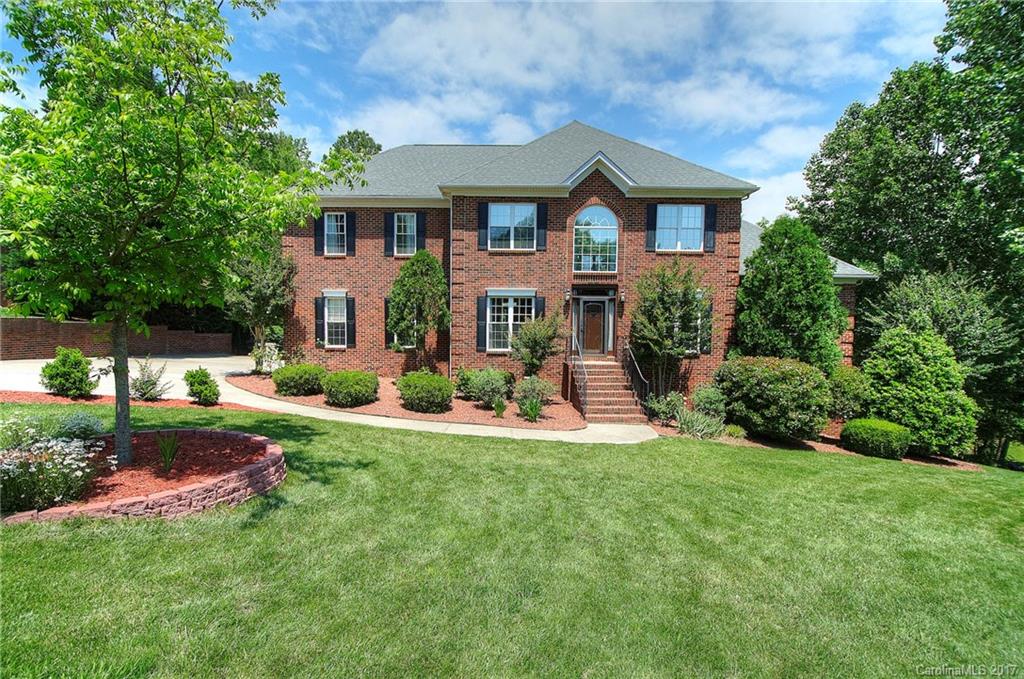 2816 Arrowwood Lane