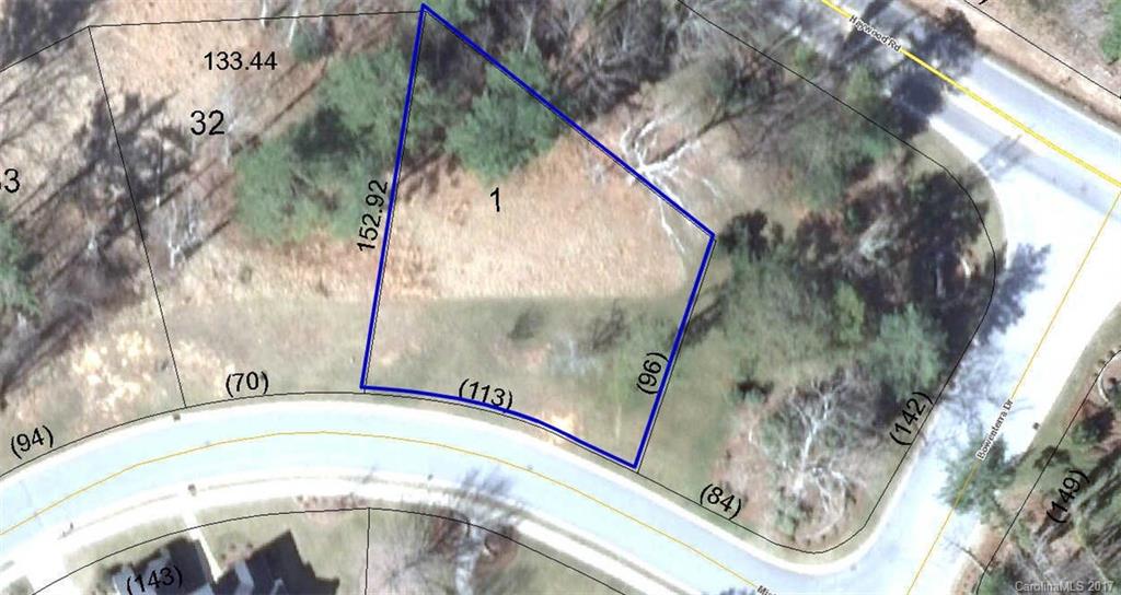 32 Mistletoe Trail