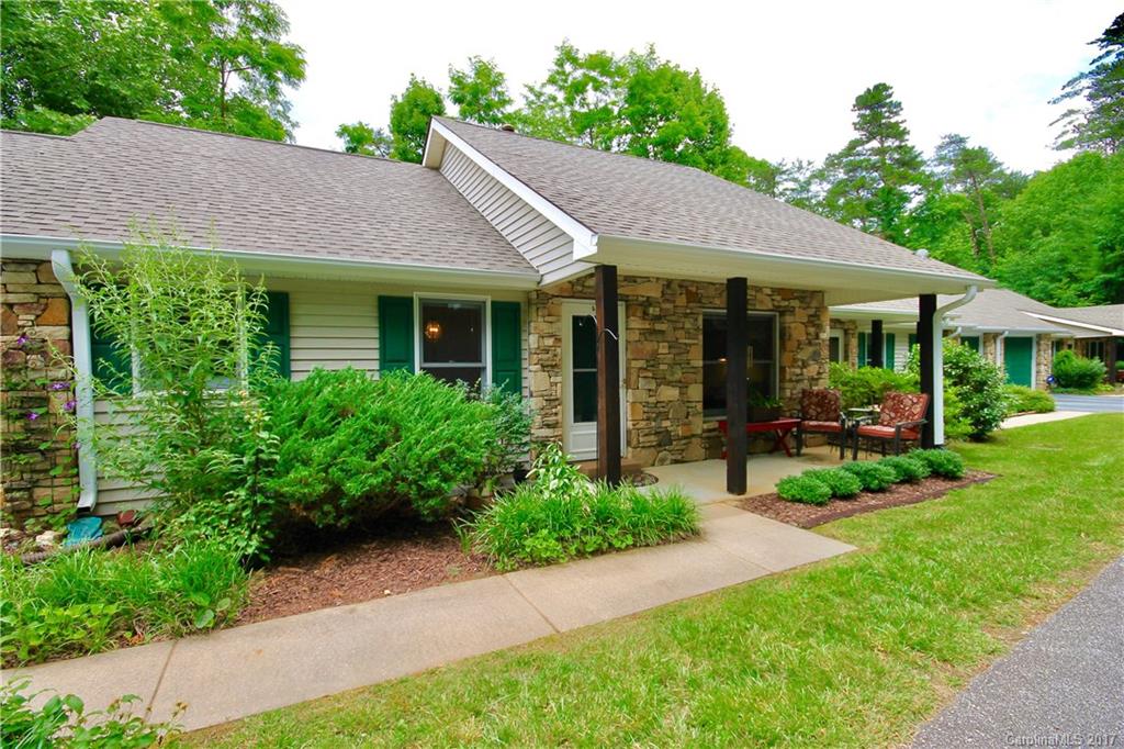 302 Smokey Mountain Court