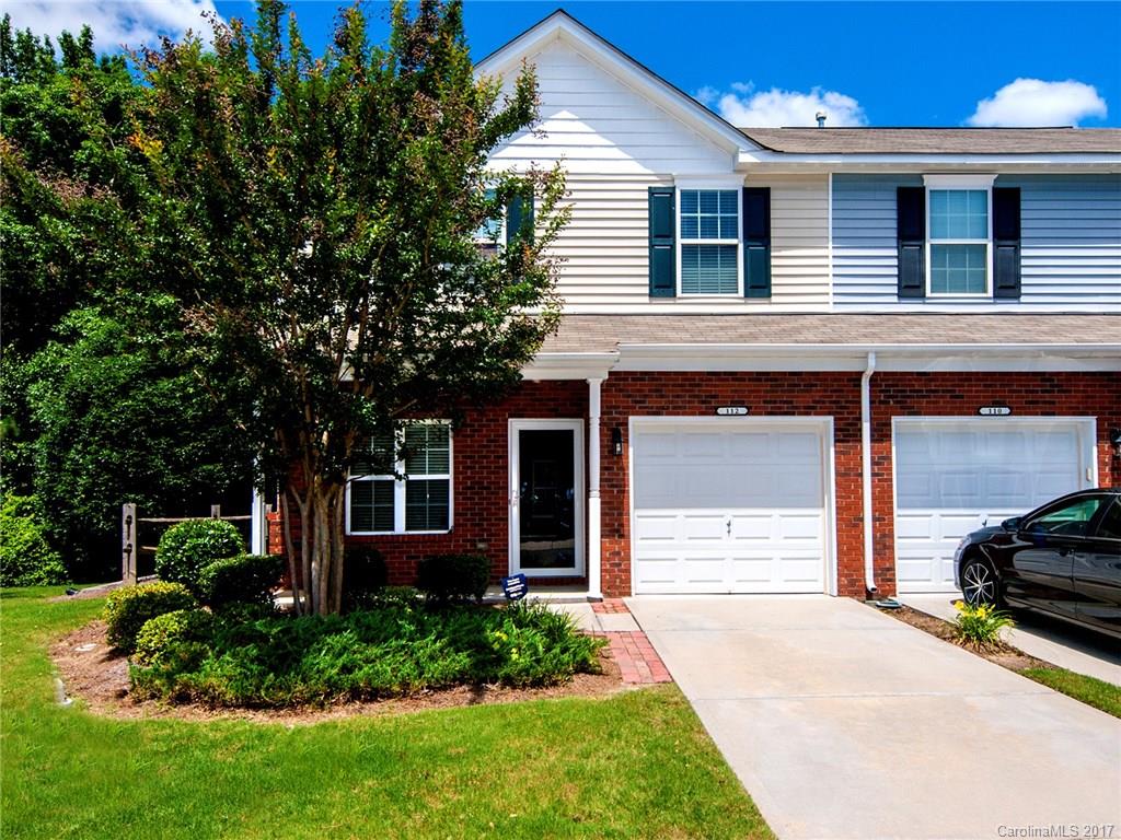 112 Clydesdale Court