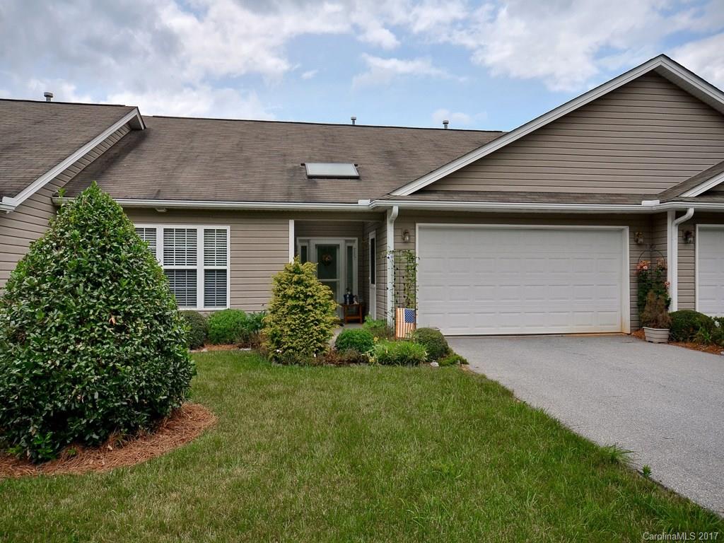 19 Hollow Tree Court