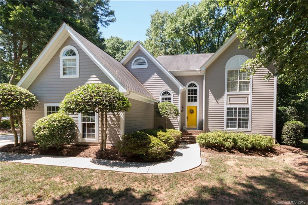 104 Ivyridge Court
