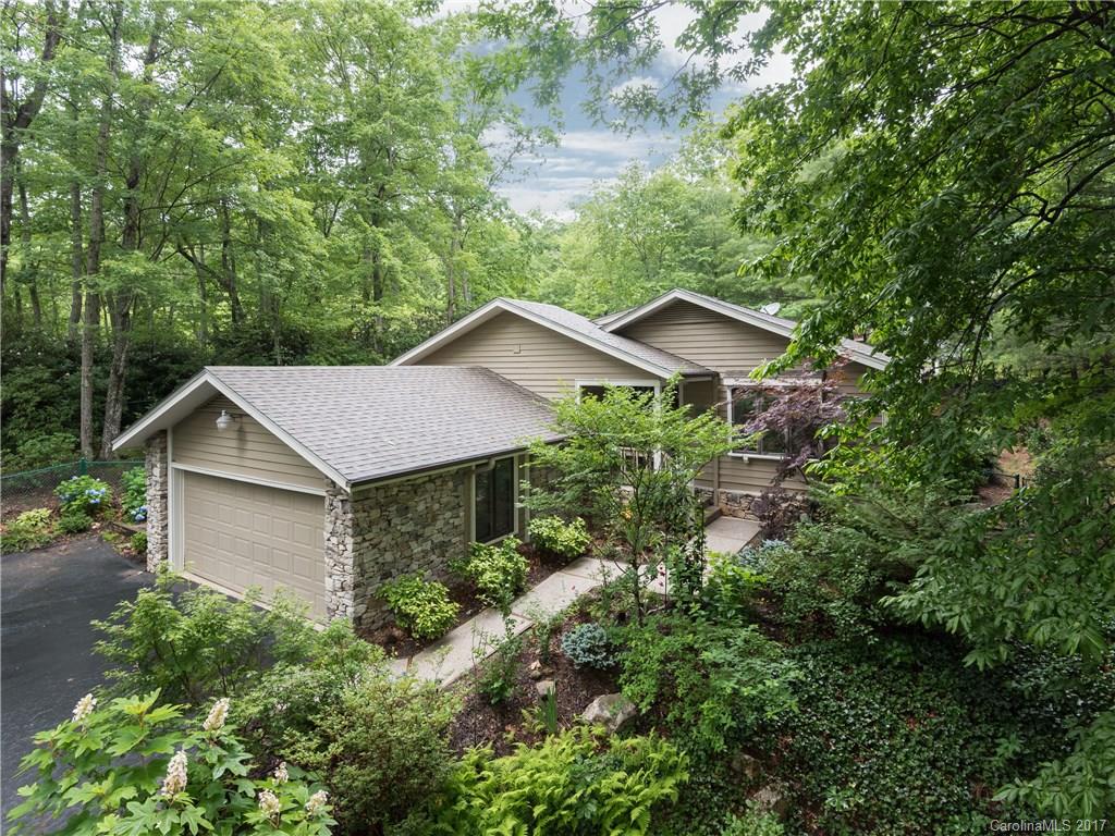49 Nandina Lane