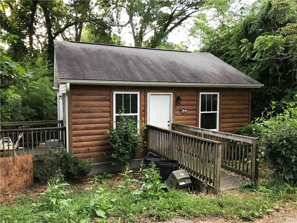 61 Pinewood Road
