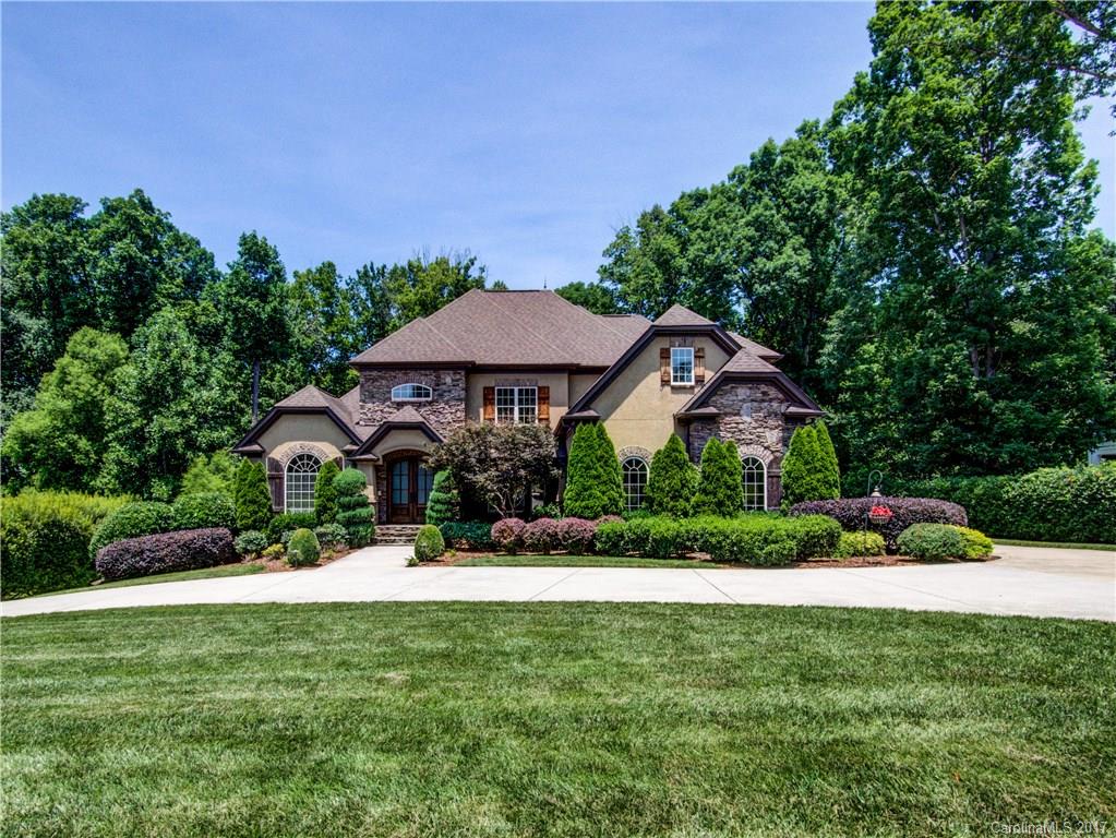 6543 Robin Hollow Drive