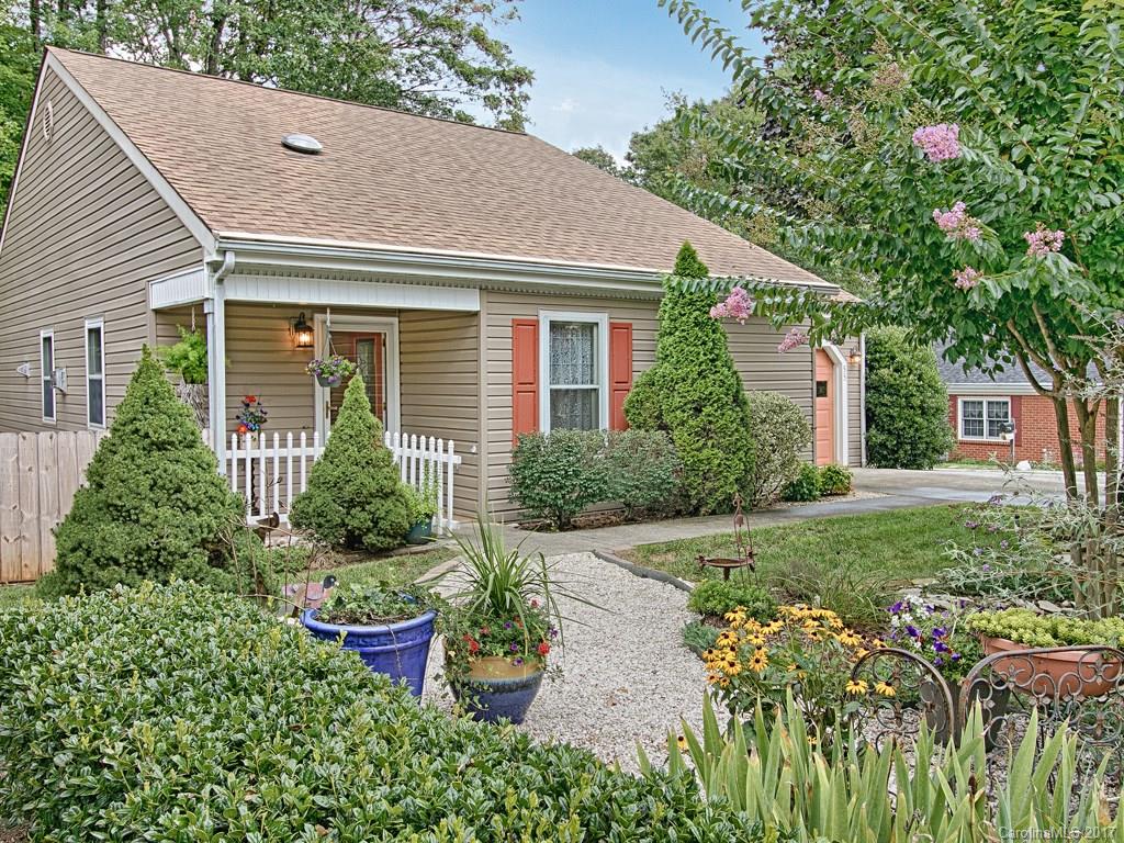 55 Foxberry Drive