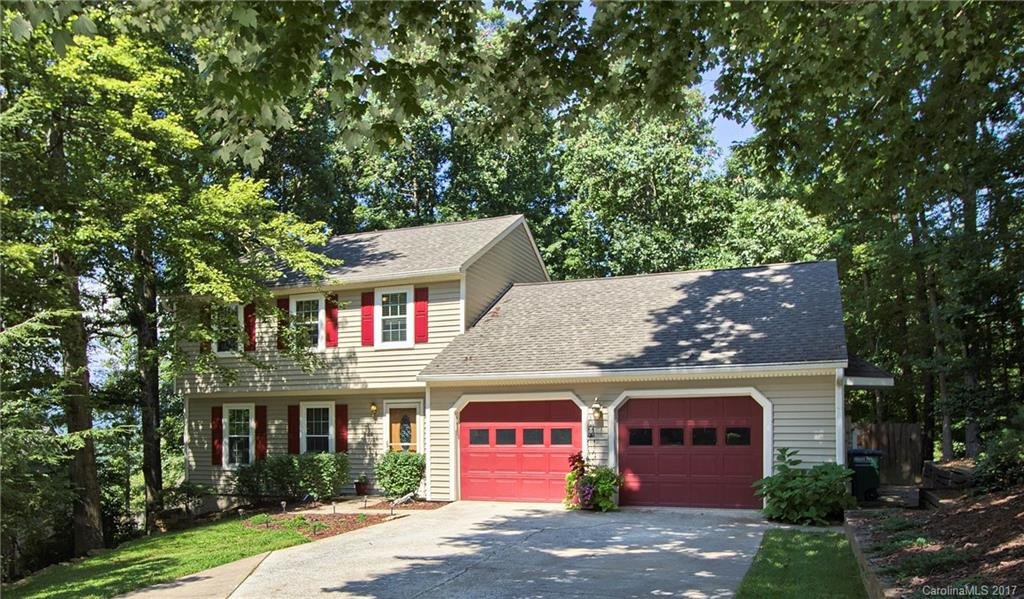 51 Foxberry Drive