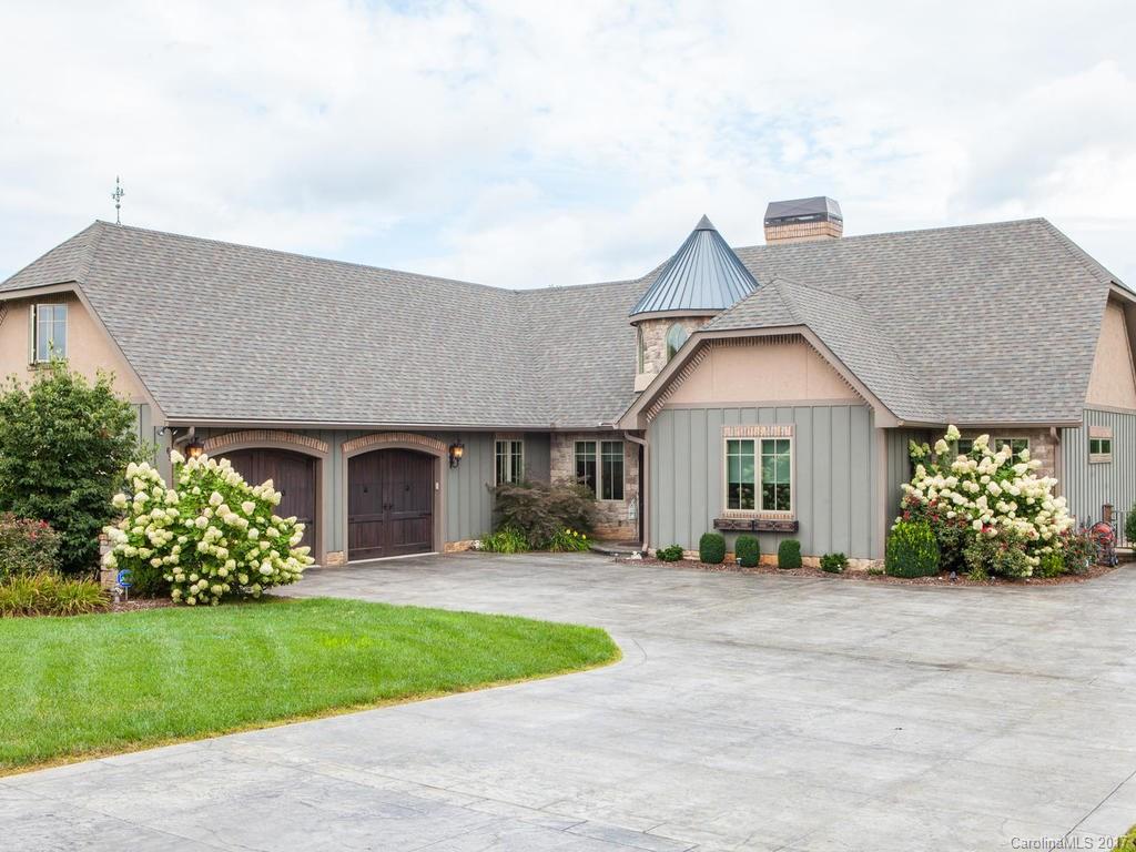 65 Water Hill Way