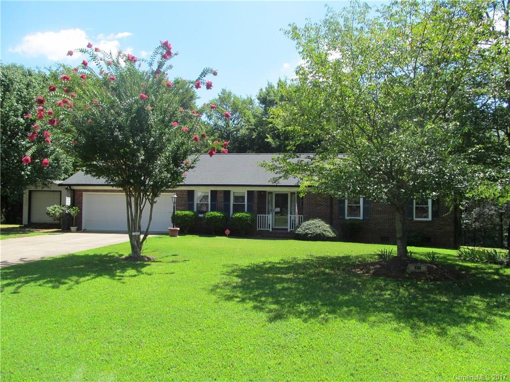 434 Lakeview Drive