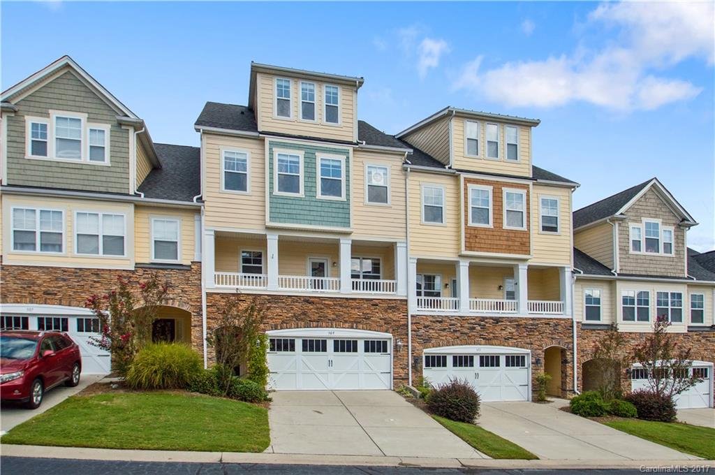309 Wave Crest Drive