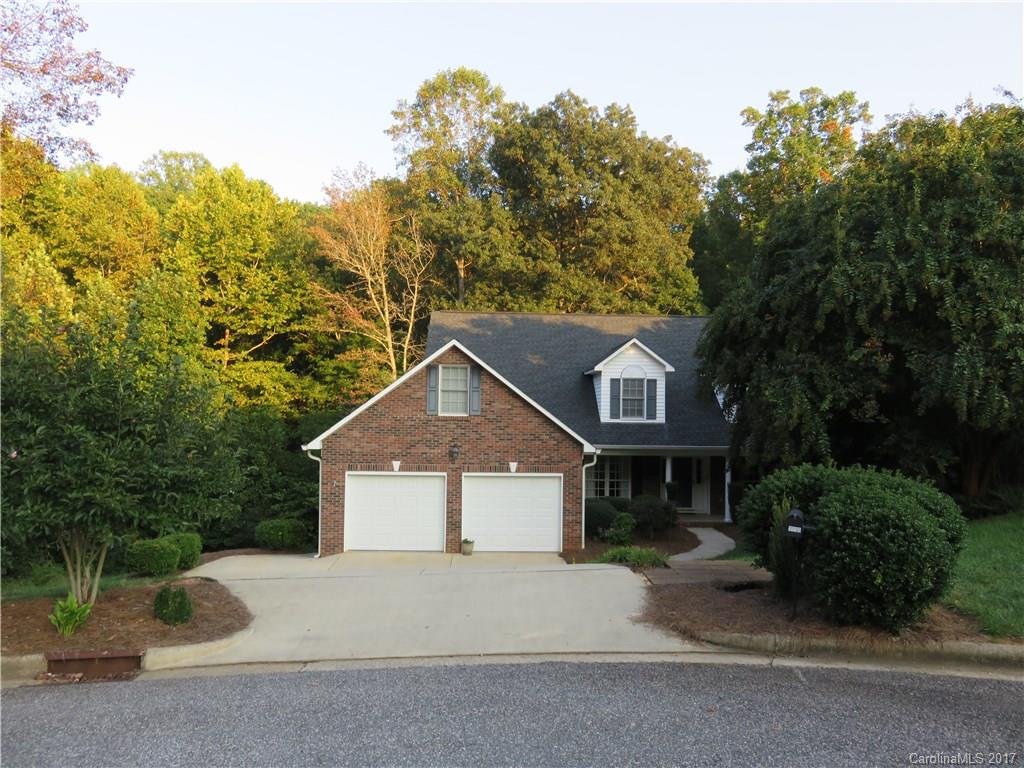2525 Greylyn Court
