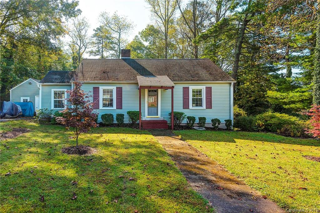 28 White Pine Drive