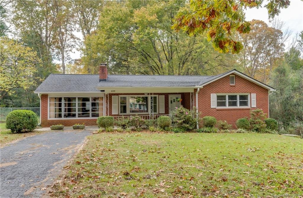 3159 Cardinal Lane