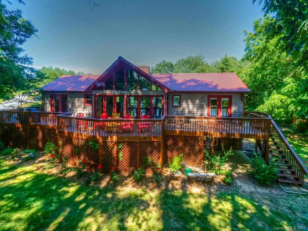 142 Clipper Lane