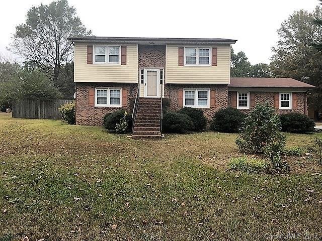 908 Forest Drive