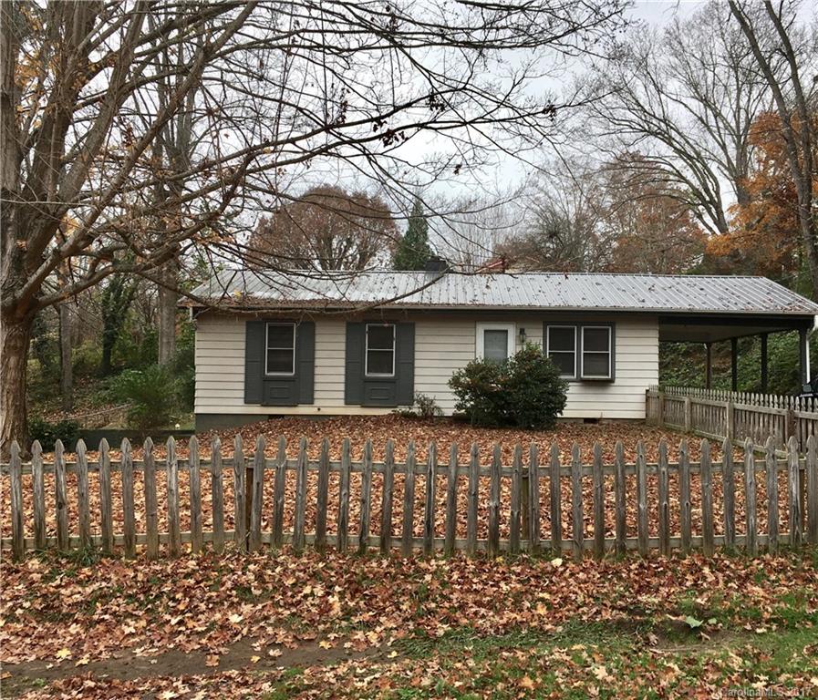 6 Lee Avenue