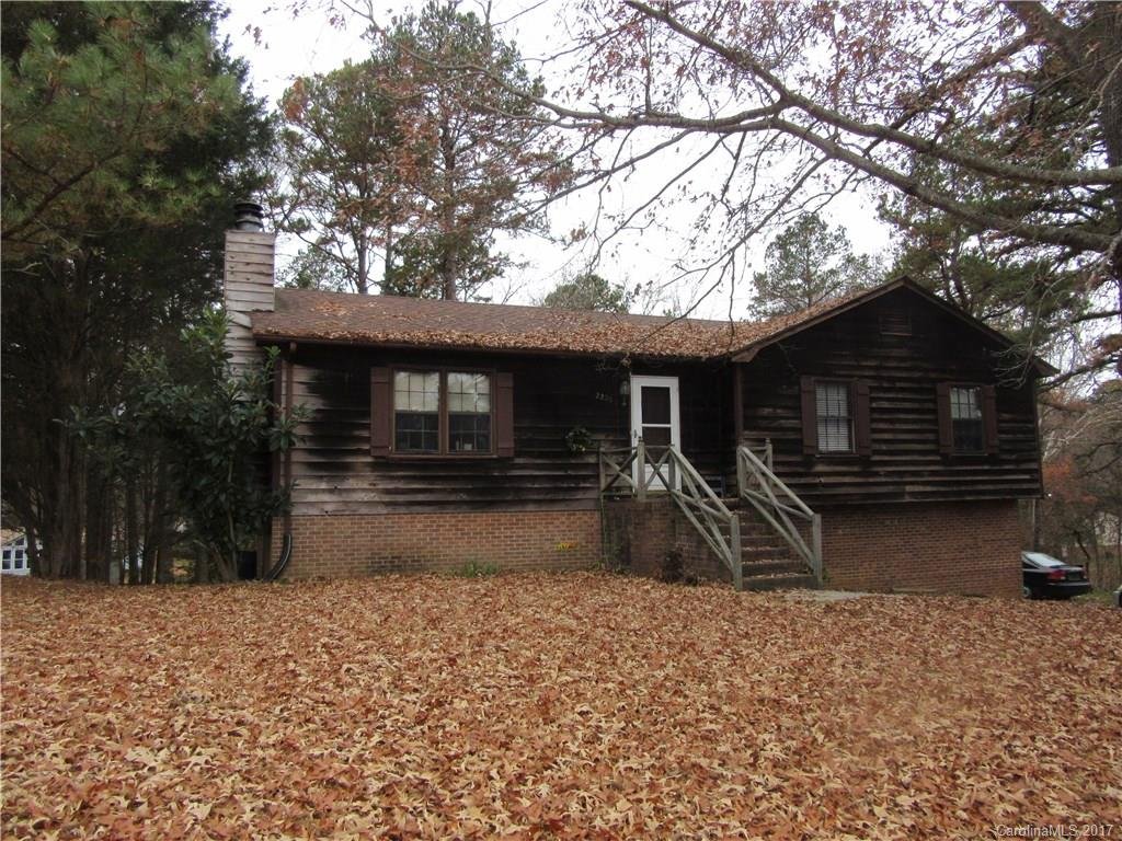 2205 Applegate Drive 11