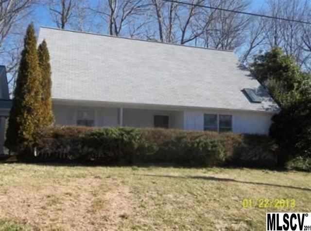 1558 Indian Hills Drive