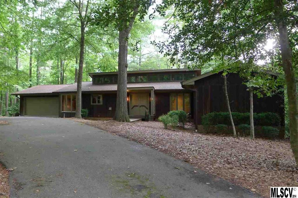 2095 2nd Street Drive