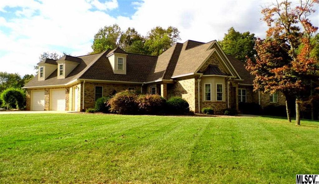 3139 Mountain Creek Drive