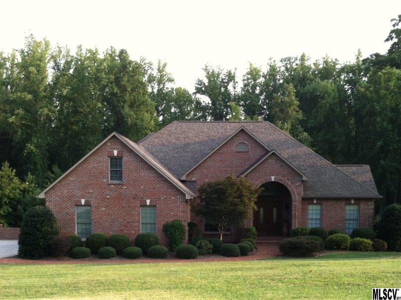 2255 Willow Creek Drive