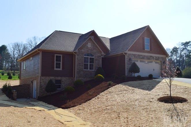121 Maplewood Court