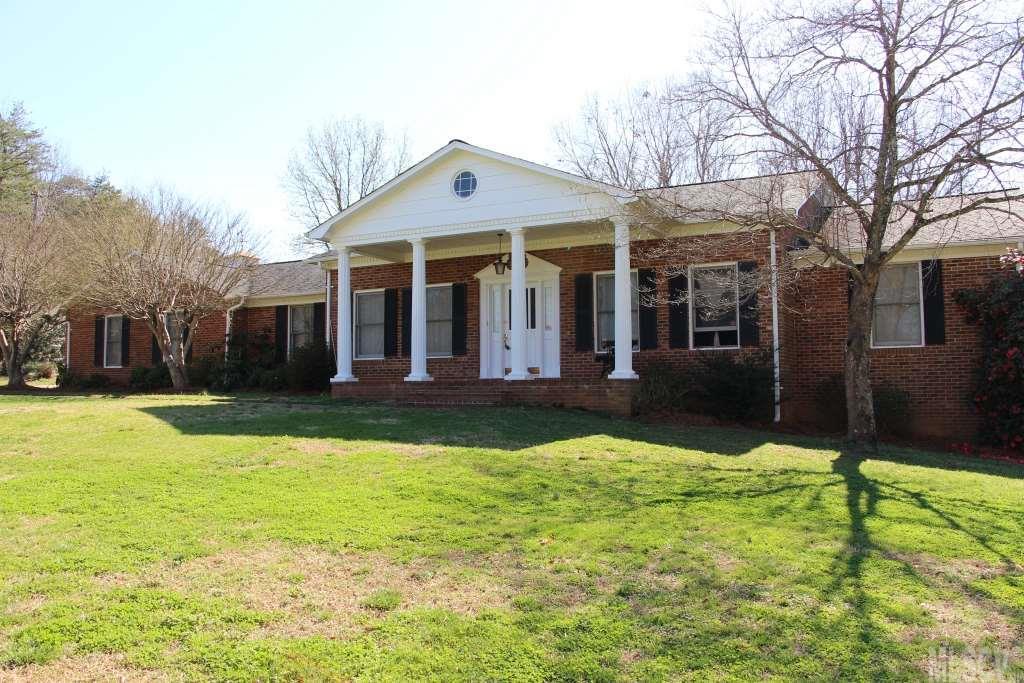 211 Sherwood Drive