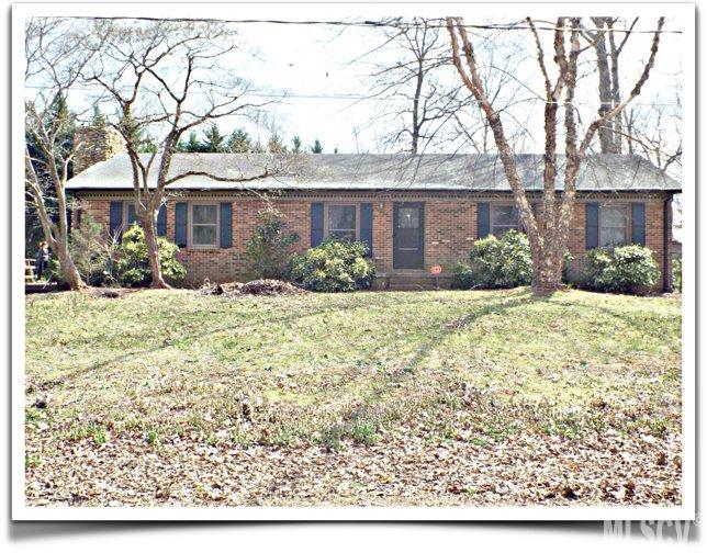 3823 Sedgefield Drive