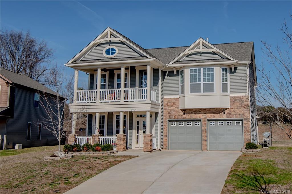 2004 Wade Hampton Circle