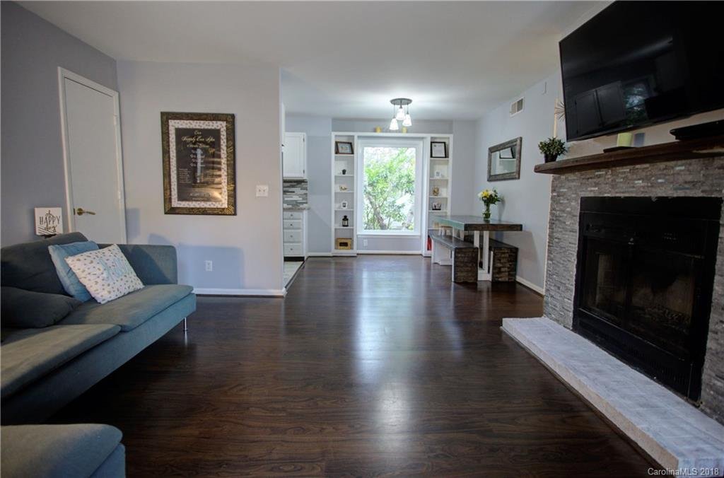 430 Queens Road 122