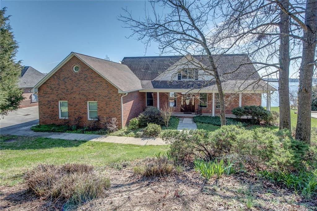 331 Cross Creek Drive