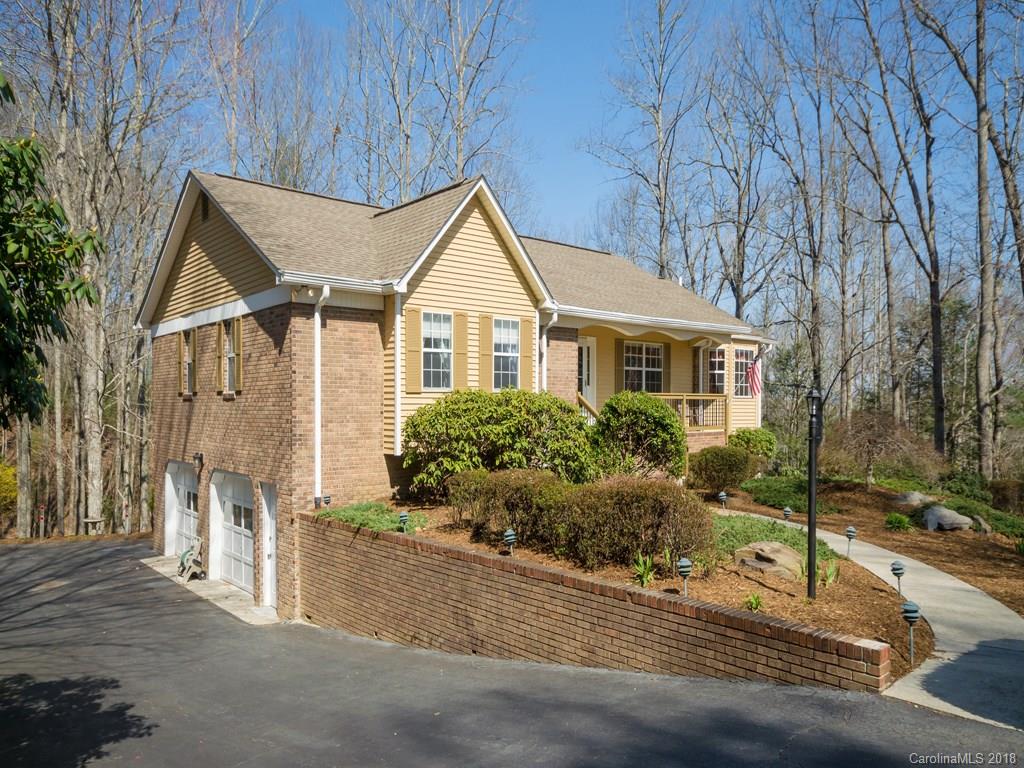 512 Hunters Glen Lane