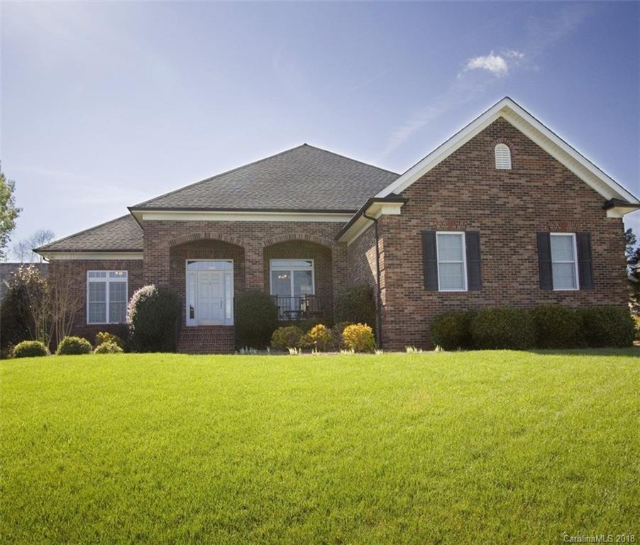 7992 Grimsby Circle