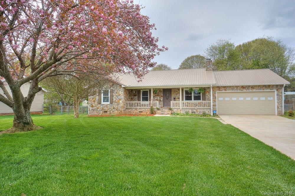 138 Mooreland Road
