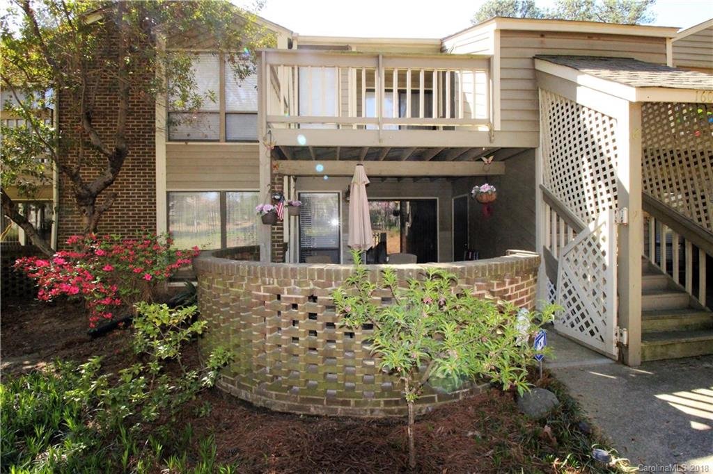 1600 Sharon Road 7