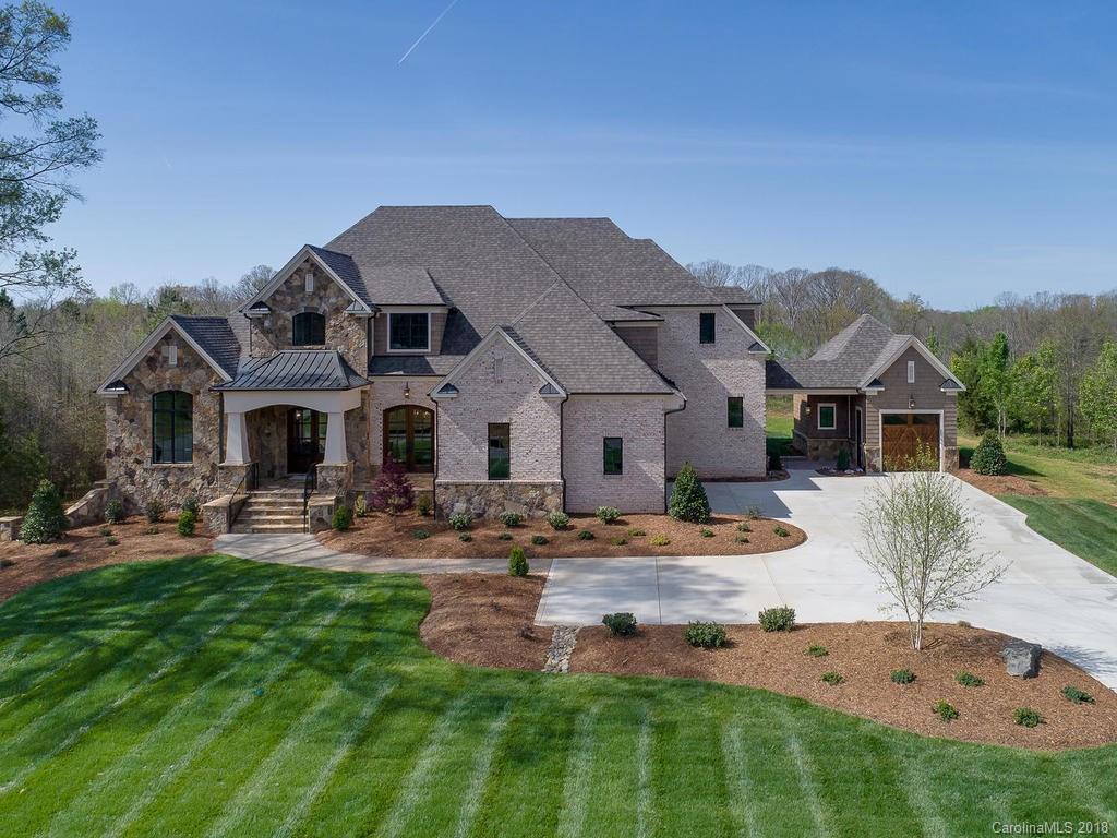 104 Crest Court