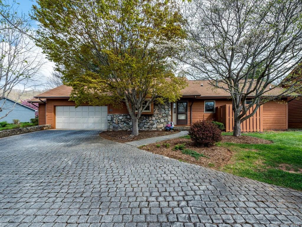 22a Foxglove Court
