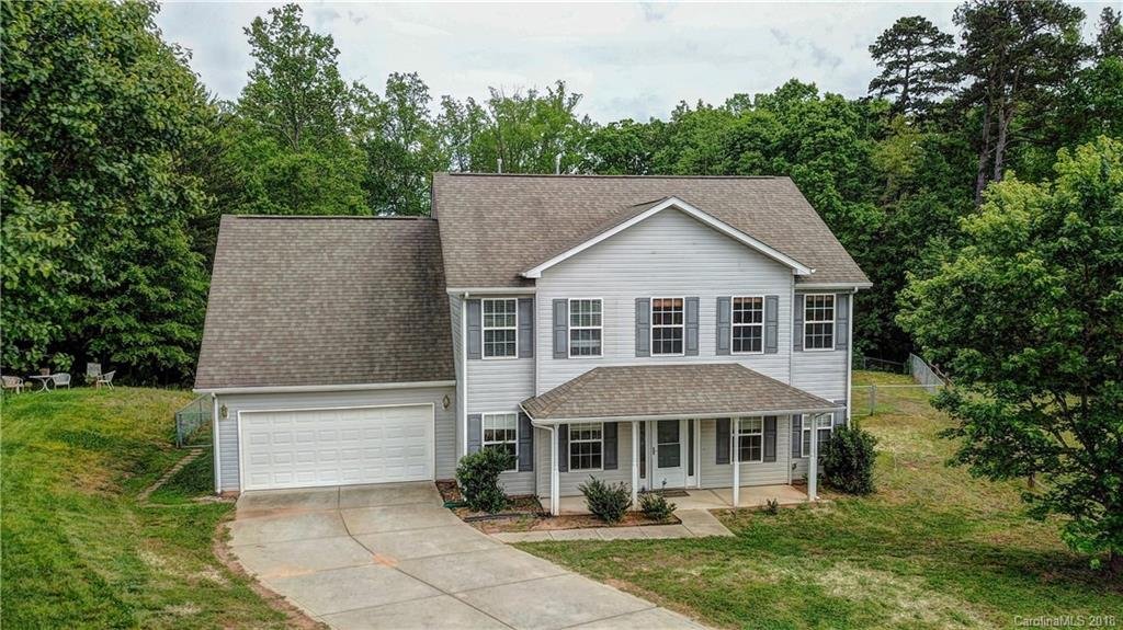 512 Bearbrook Lane