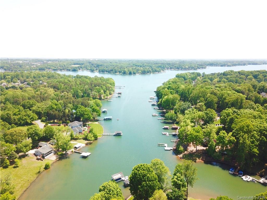166 Hazelton Loop