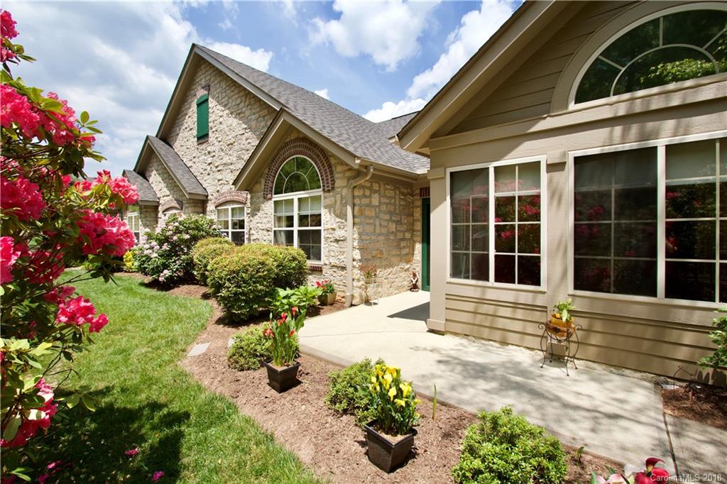 37 Outlook Circle