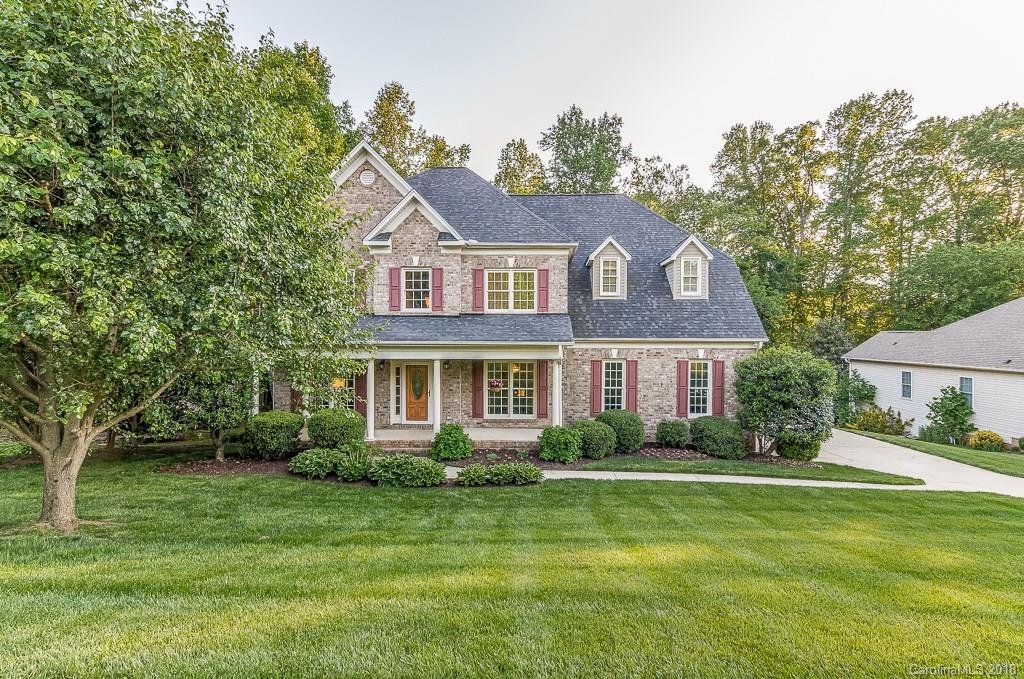 201 Fernbrook Drive