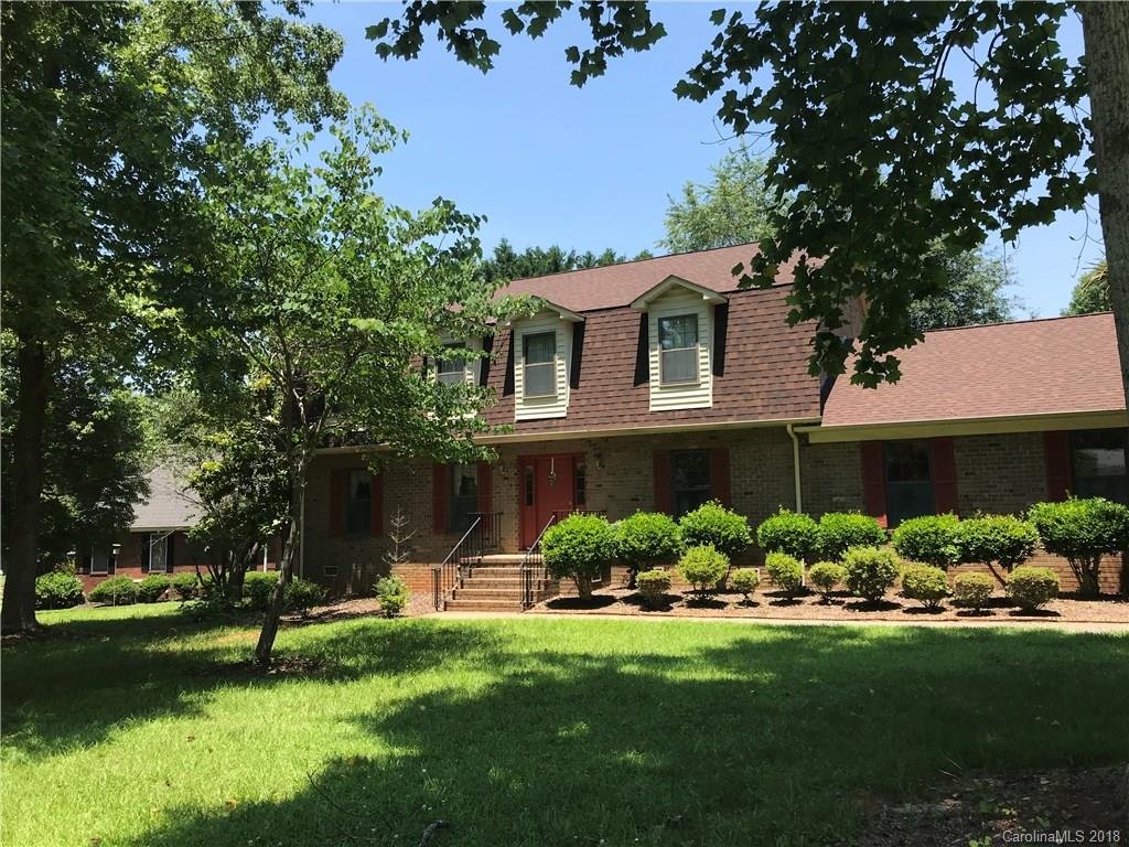 3122 Tanglewood Drive