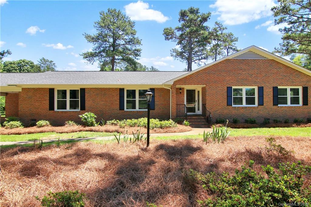 1225 Meadow Lakes Road