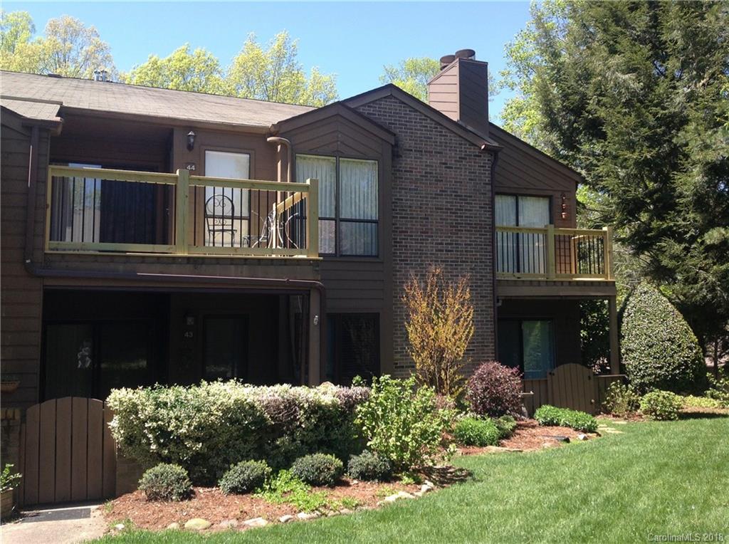 44 Ravencroft Lane