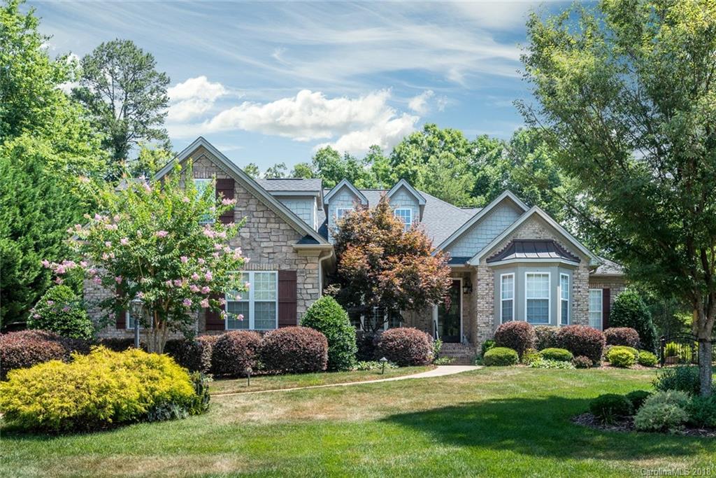 6430 Robin Hollow Drive