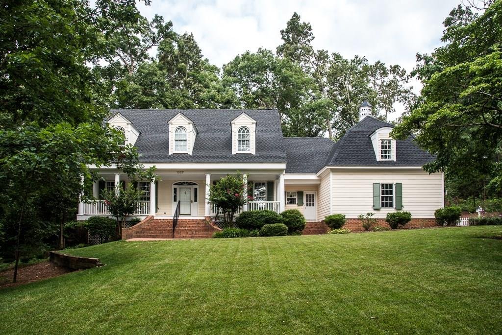 1327 10th Street Drive