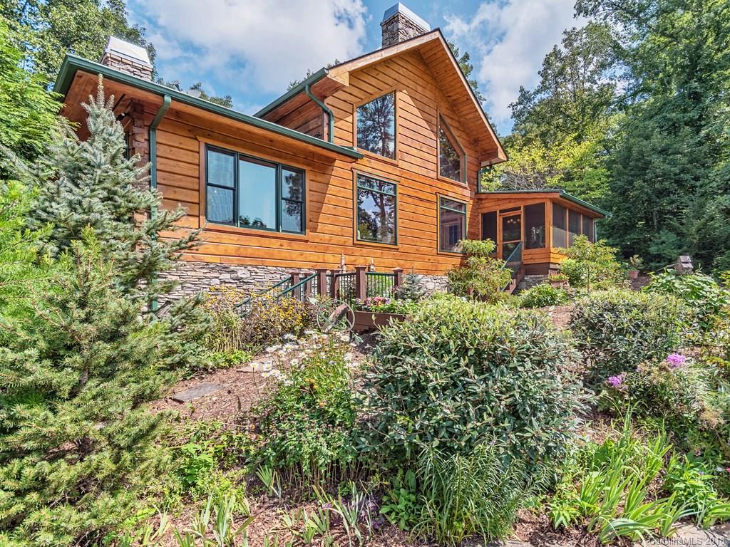 7 Hampton Parish Drive