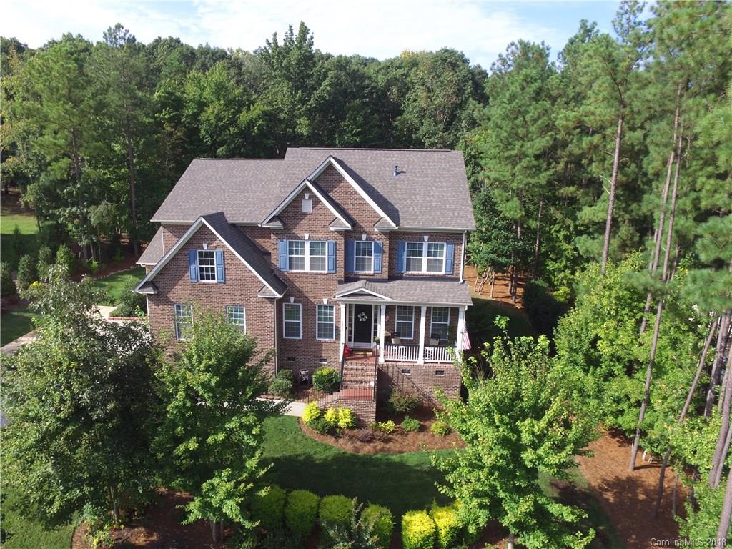 1052 Crofton Drive